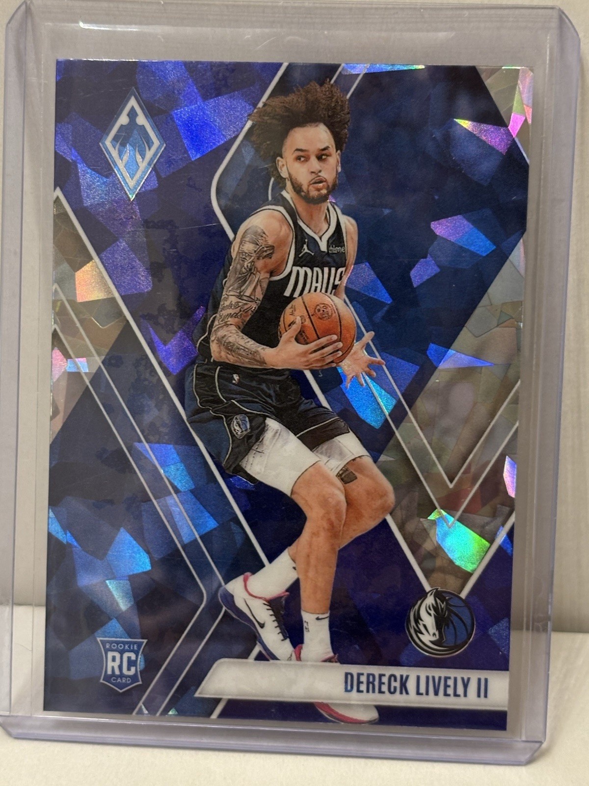 2023-24 Panini Phoenix #290 Dereck Lively II Phoenix Blue Ice