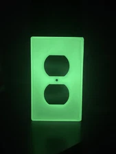 Glow In The Dark Outlet Cover *US*