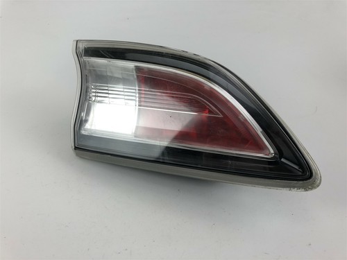 A933 Mazda Hinten Links Rücklicht 513G0K2442