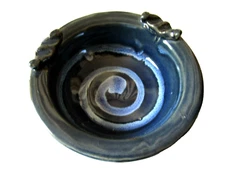VINTAGE  CERAMIC BLUE SPIRAL GLAZED BOWL ASHTRAY 8" ART POTTERY MCM BOHO