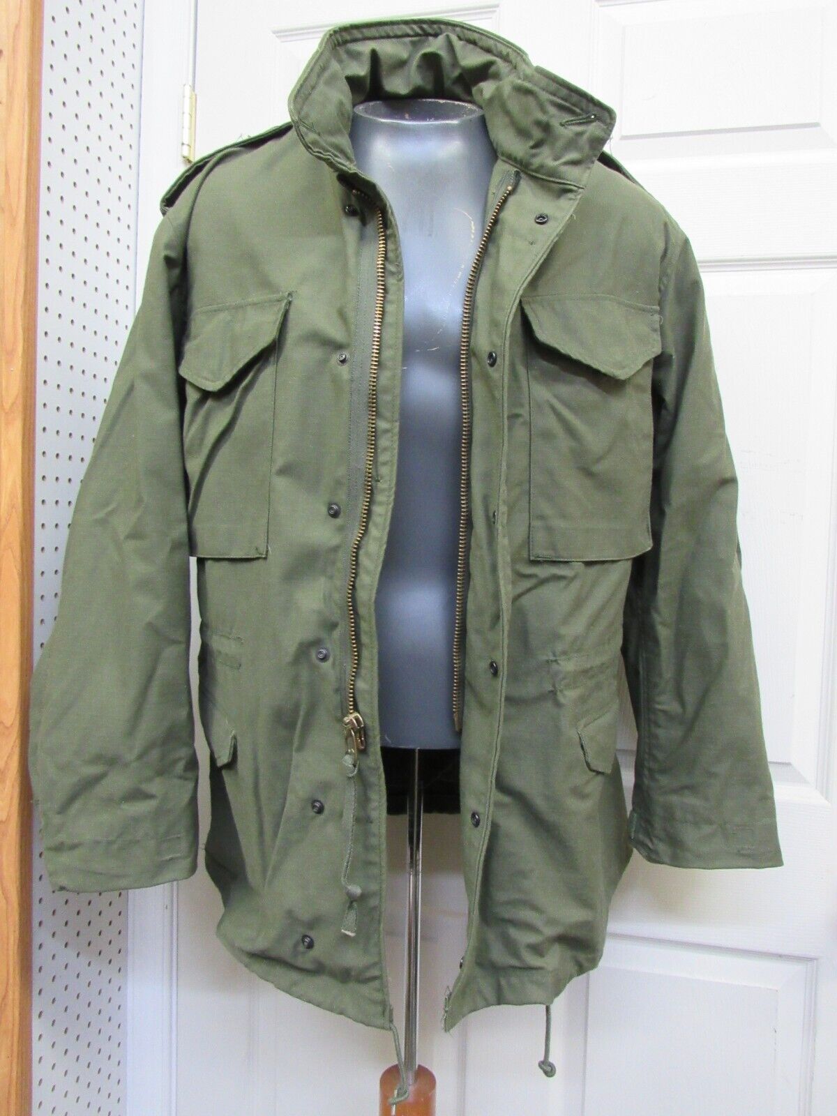 US OG107 M65 Field Jacket Coat OD Medium Regular 1980 Alpha Industries Post  Viet