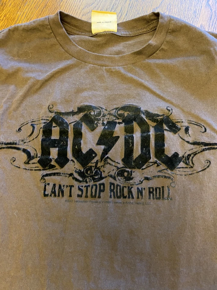 Рубашка графическая AC/DC размер L - Изображение 2 из 4