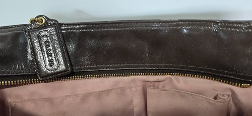 Borsa a tracolla Coach Gallery in mogano marrone vernice F20431 - Foto 10 di 13