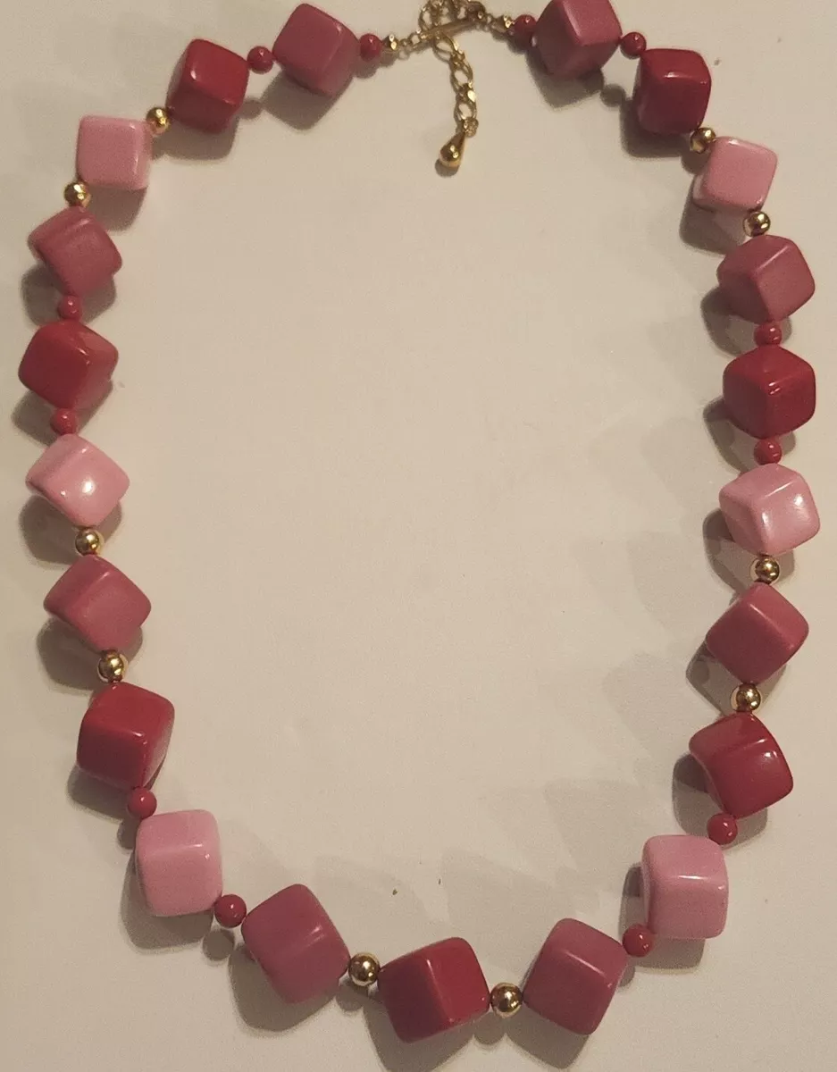 Cube bead deals necklace