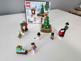 LEGO Seasonal: Christmas Town Square (40263) & Christmas Train Ride (40262)