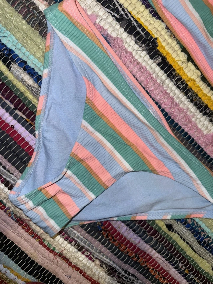 xhilaration бикини комплект размер XS - Изображение 3 из 4