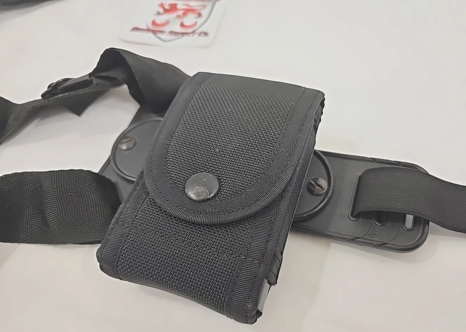 Funda con correa de hombro incompleta salada con cargador doble 1911 Foto 4 de 4