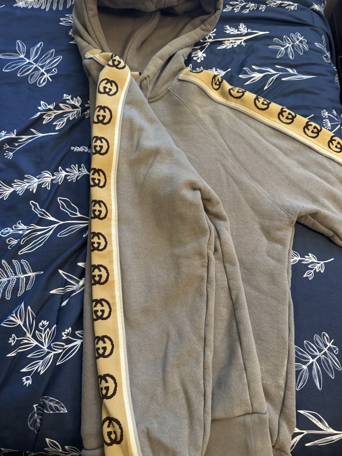 Gucci Grey Interlocking GG Hoodie Size M