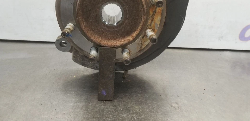 18 DODGE RAM 3500 4X4 PICKUP HUSILLO NUDILLO PASAJERO DELANTERO DERECHO Foto 3 de 4