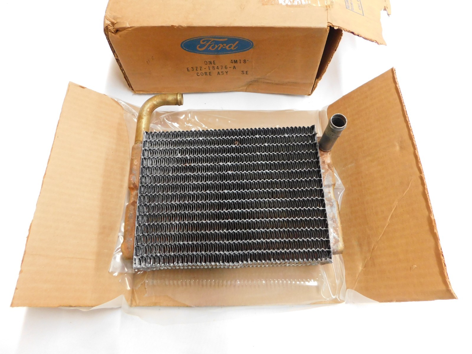 NOS OEM Ford 1969 1970 Mustang + Cougar Heater Core w/o Factory A/C Shelby GT500