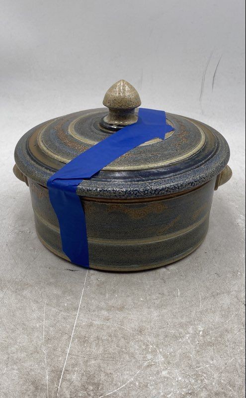 Vintage Multicolor Pottery Round Shape Casserole Pot With Lid