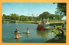 CANADA VINTGE POSTCARD-METROPOLITAN PARK TORONTO-CENTRE ISL-WHEEL BOAT- TRILLIUM