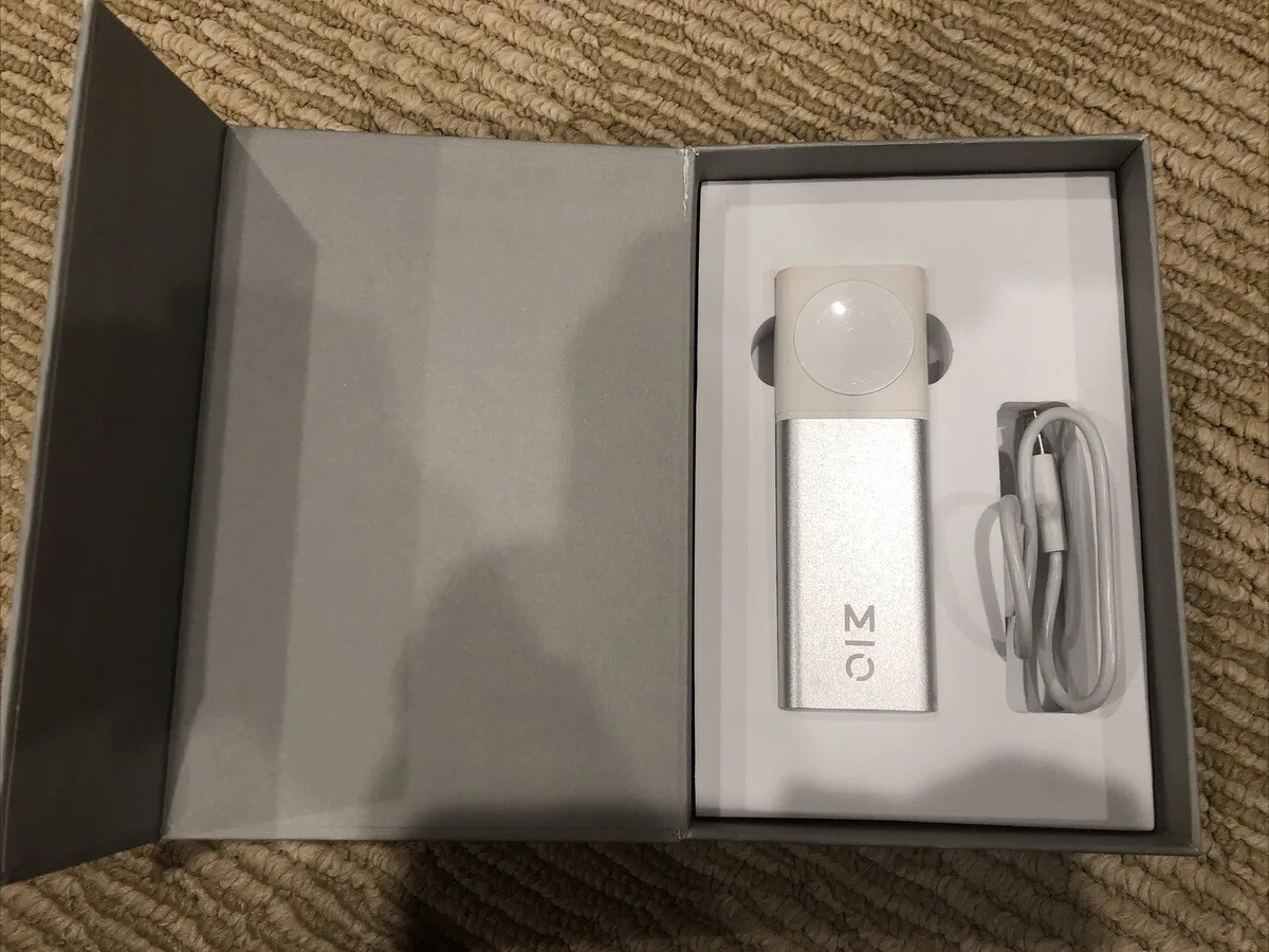 MOTILE Power Bank for Apple Watch, Nickel - 5200 mAh (38548)-image