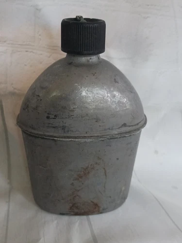 Canteen Vintage 1945 WWII US Army Military Vollrath Steel  WW2