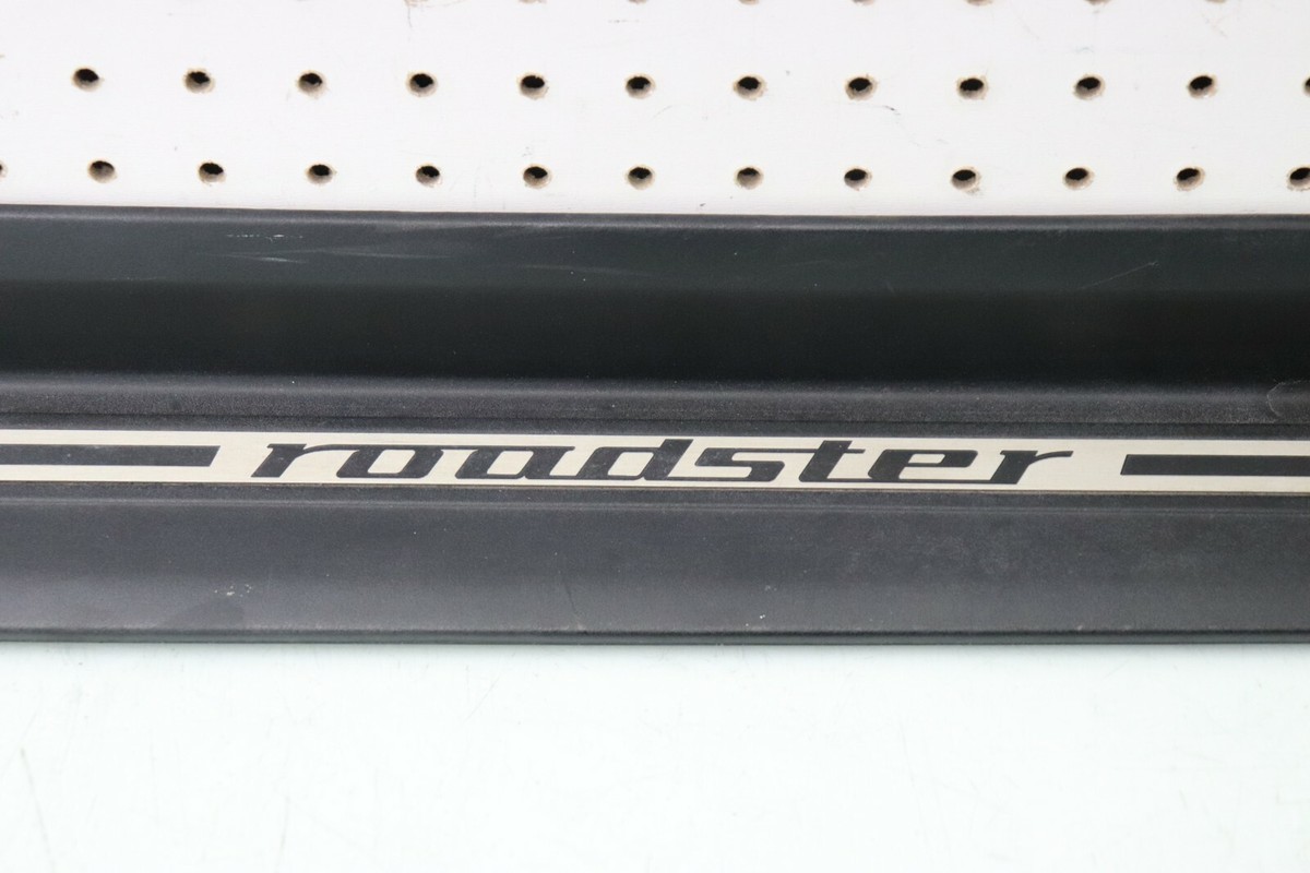 97-99 BMW Z3 1.9L E36 ROADSTER DOOR STEP SILL SCUFF TRIM MOLDING