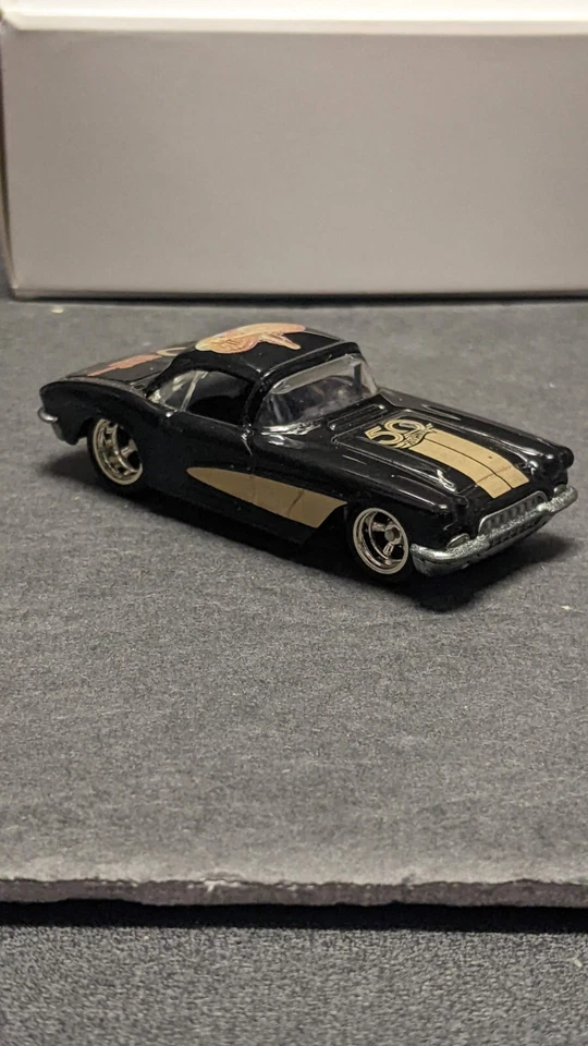'18 Hot Wheels Nationals Dallas 62 Chevy Corvette Charity Car Signed AUTO 19/450 - Image 2 of 4