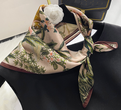 New Summer Luxury Brand Flower Silk Square Scarf Women Shawls Wraps Fashion Prin