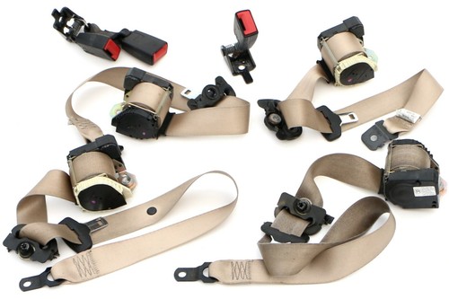 Satz Sicherheitsgurte hellbeige BMW E53 X5  ab BJ. 11/2001