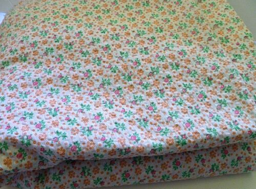Tela vintage Seersucker 4-1/3 yardas fondo blanco material floral prelavado - Imagen 2 de 4