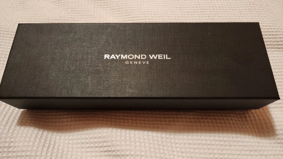 Raymond Weil Men's Tradition 39mm White Dial 18K Swiss Quartz Watch 5476-P-00307 - image 2 of 4