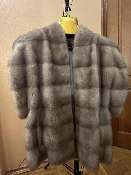 Women Brioni Vest Grey Fur 36 / S / 44