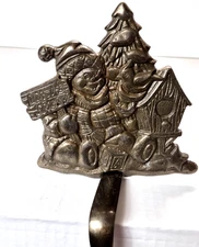 Grandeur Noel Cast Iron Christmas snowman Stocking Holder 3lbs 7"x7"