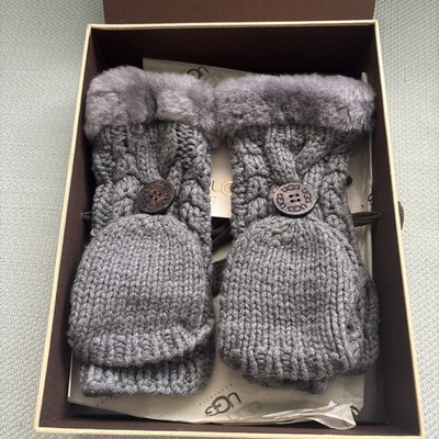 New With Tags In box UGG Mittens Shearling Sheepskin  Grey Size  0/S