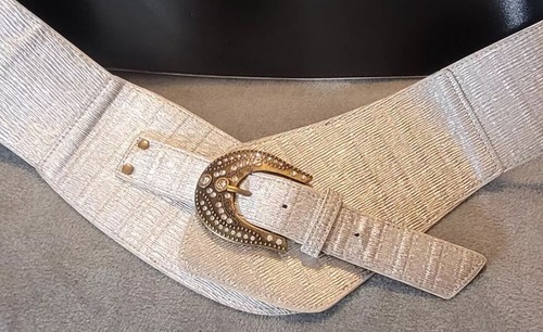 Western Fashion Statement Belt XXL Metallic Silver Faux Leather Wide Buckle Stud - Picture 4 of 9