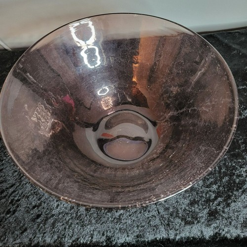 Vintage Purple Cracked Glass Bowl - Picture 3 of 4