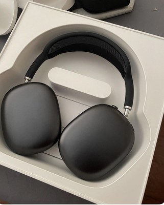 Apple AirPods Max Space Gray MGYH3AM/A With Noice Cancelation & Voice Activate