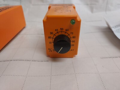 NEW ATC DIVERSIFIED ELECTRONICS  TDU-240-AKA- Programming TIME DELAY RELAY 