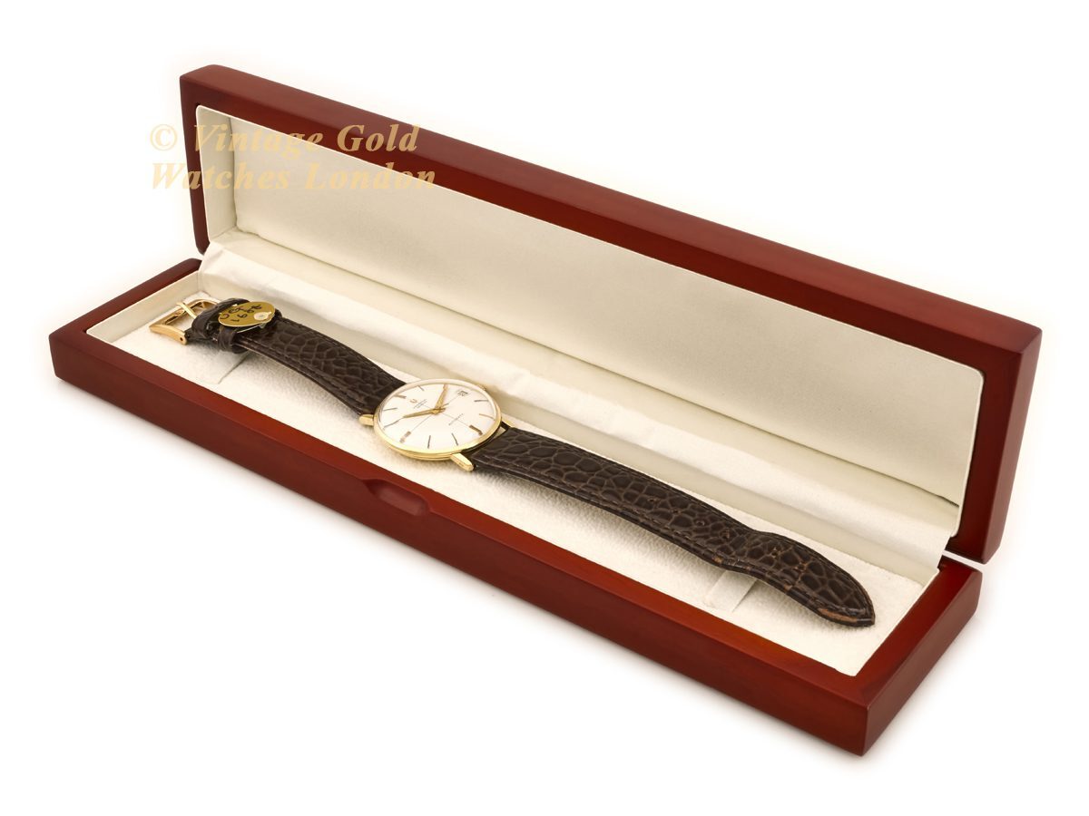 Universal Geneve Microtor Automatic 18ct c1961 - image 12