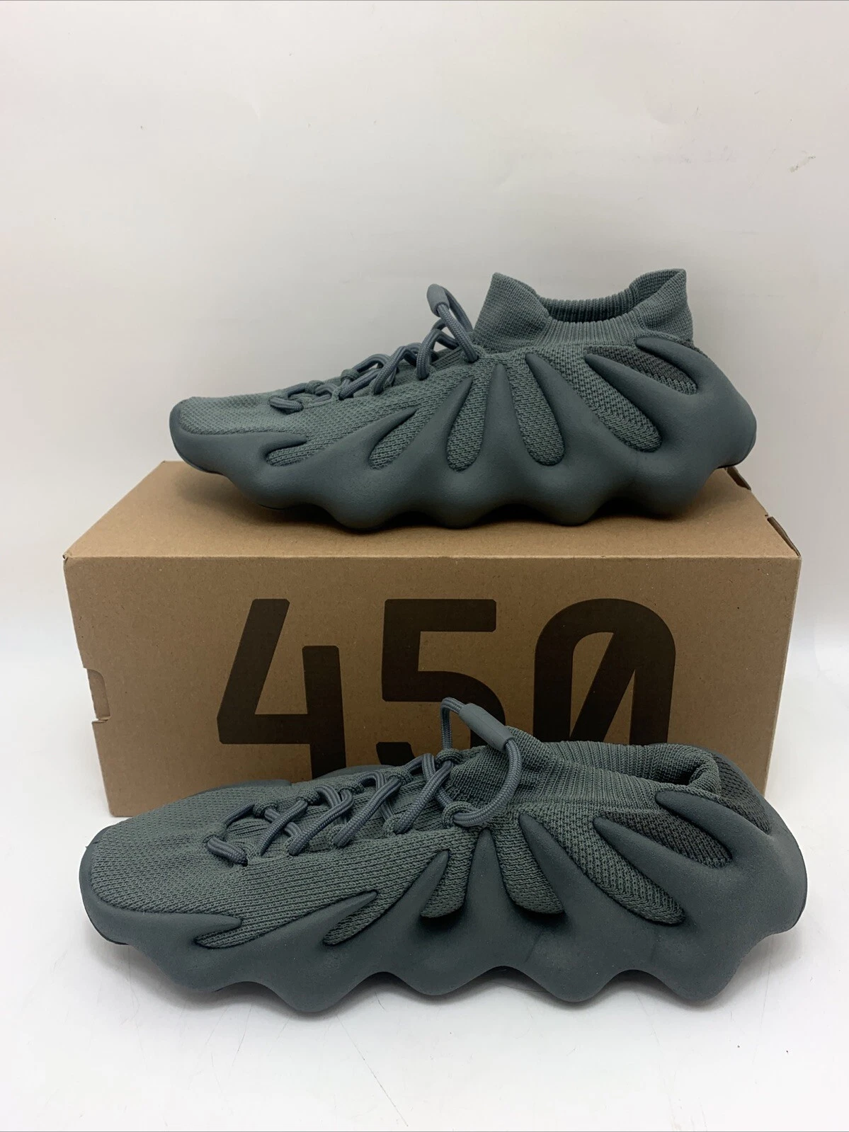 Taglia 10 Adidas Yeezy 450 Cinder