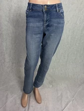 Soho Jeans Women’s Size 12 Relaxed Boyfriend Light Wash Stretch Denim Mid Rise