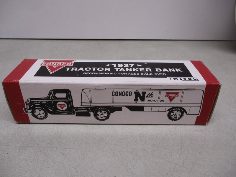 Ertl Conoco 1937 Tractor Tanker Bank