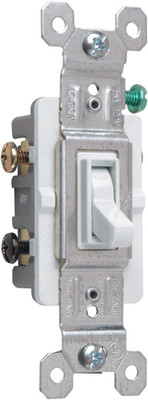 663WGU Trademaster 15 Amp 3-Way Toggle Light Switch, Res