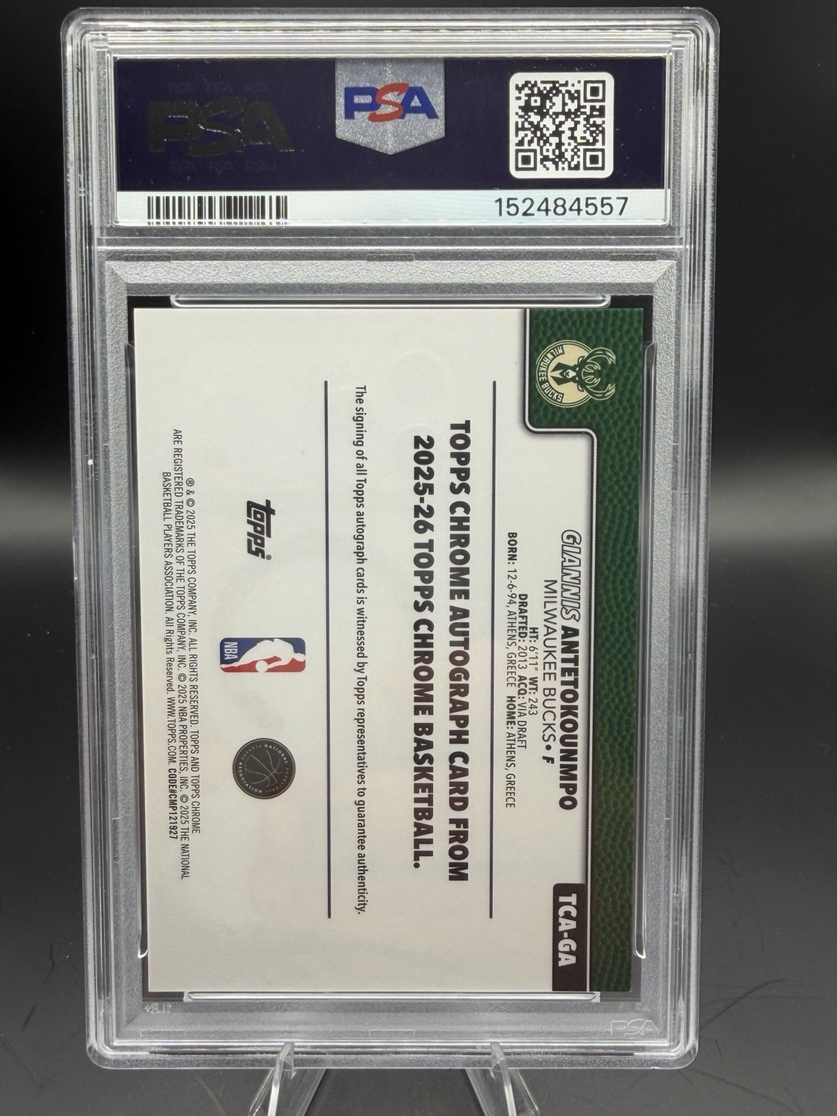2025-26 Topps Chrome Giannis Antetokounmpo Orange Refractor Auto #13/25 PSA 9 view 2