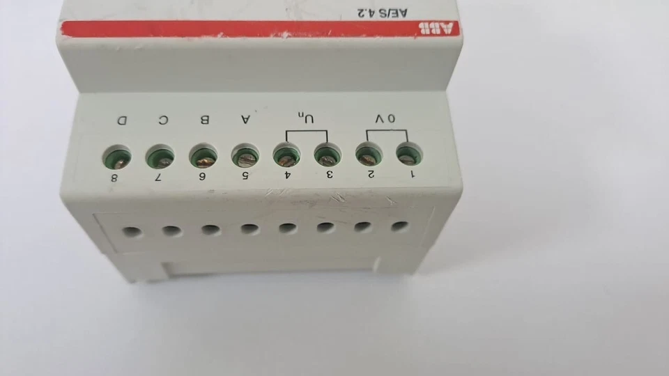 ABB AE/S4.2 BUS EIB 2CDG110030R0011 - Bild 3 von 4