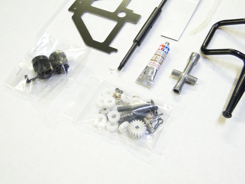 NEW TAMIYA WILD ONE Tools & Hardware Bumper BLOCKHEAD MOTORS FAST ATTACK TN17 - Picture 3 of 3