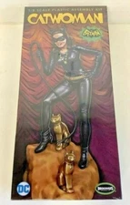 NEW Moebius Models 952 Batman Classic 1966 TV Series CATWOMAN 1:8 ScaleModel Kit