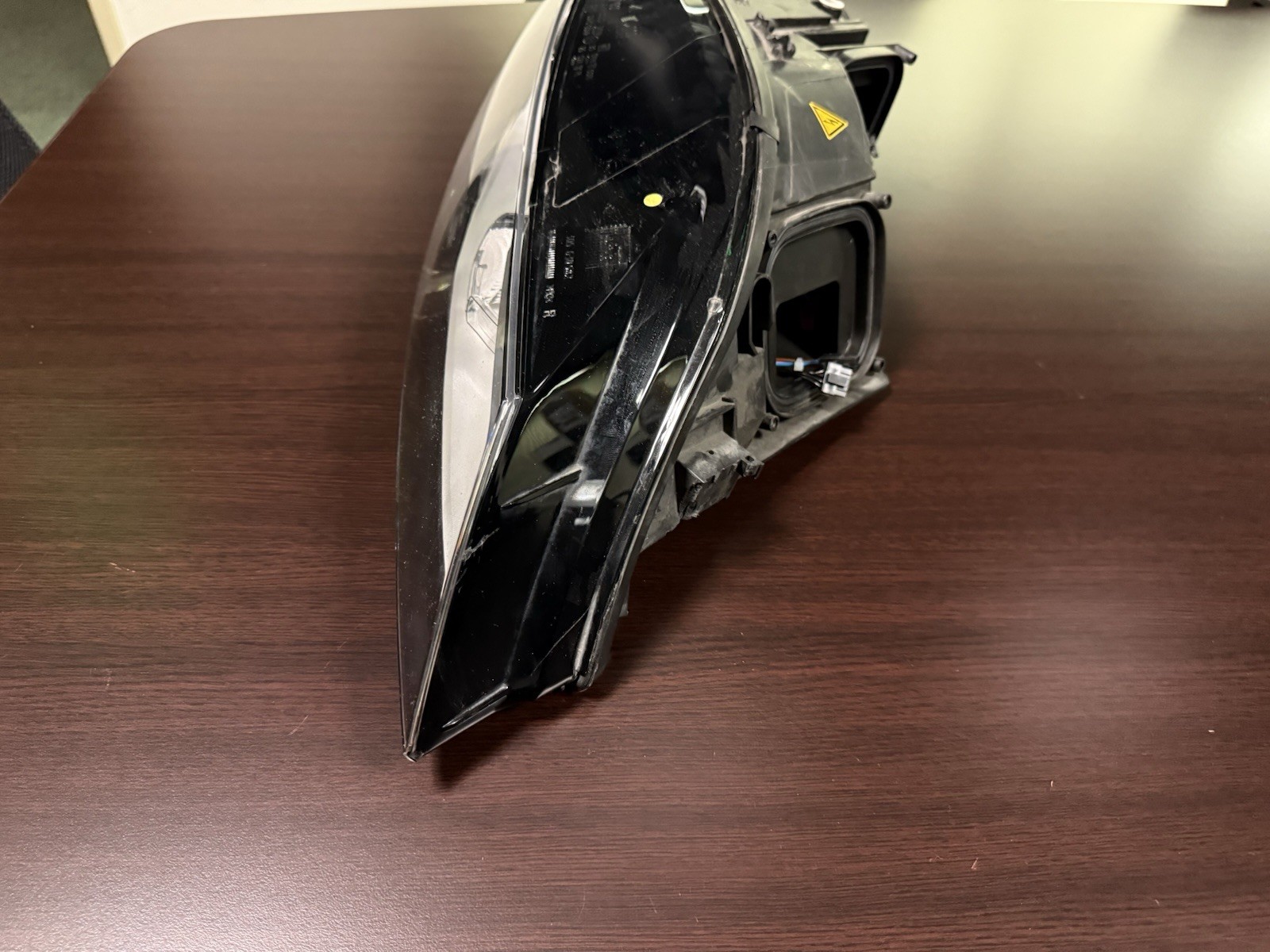 OEM Audi R8 Gen 1 Right Headlight 420 941 004 T (2008–2012) Parts/Rebuild