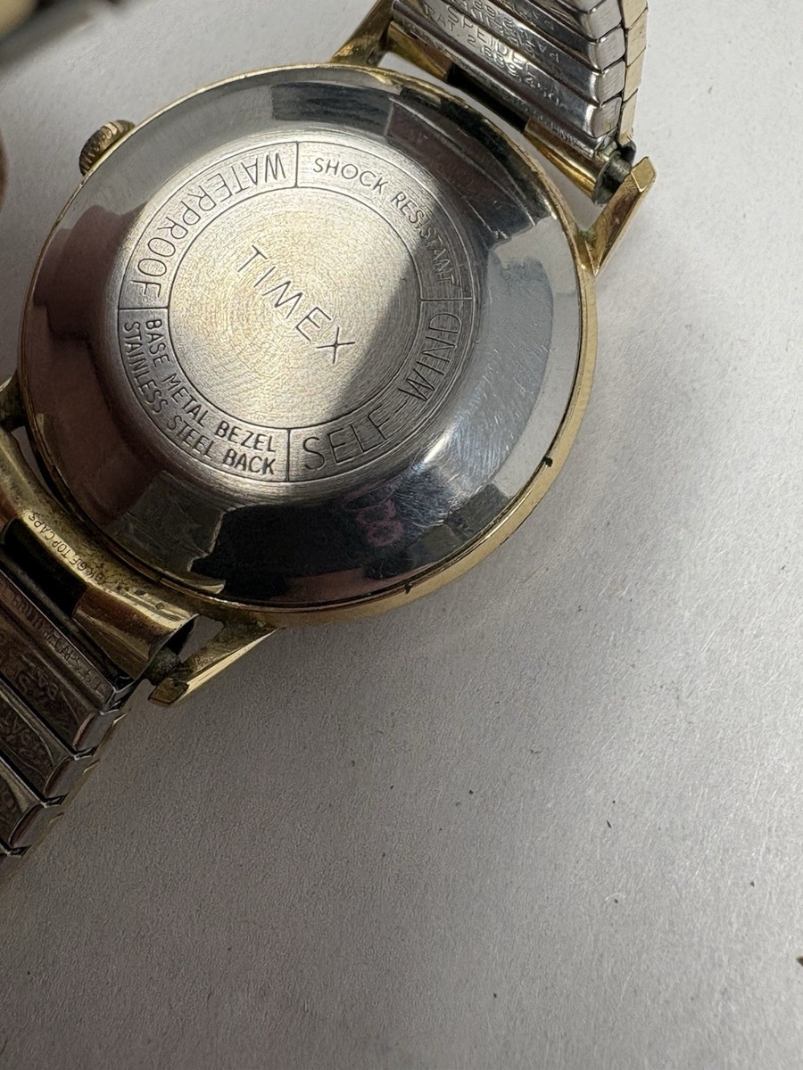 Vintage Timex 21 Jewels Waterproof Mens Watch 34mm Gold Tone 1967 Automatic Timex 21 Jewels Self-Wind Watch 6824 7467 [1967] | Vintage  main image 3