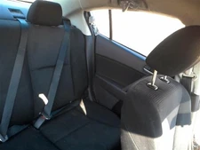 2013 13 Mazda 3  left rear seat belt with retractor sdn 32898