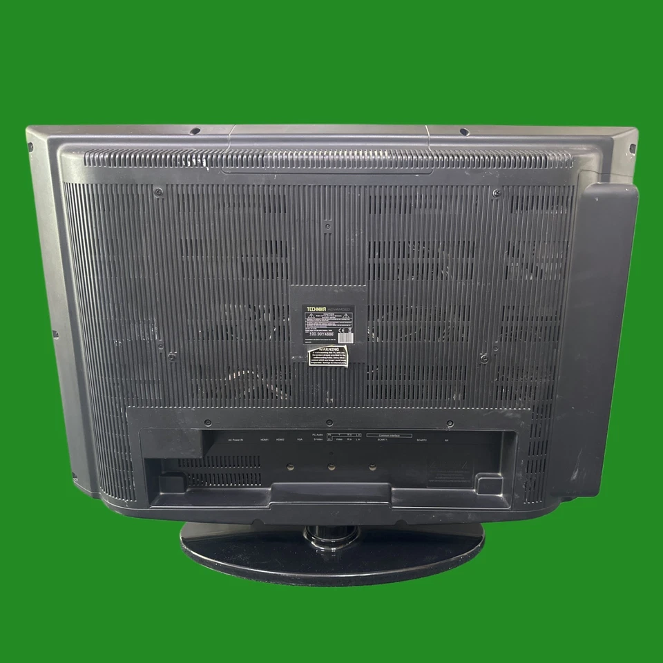 Technika 32'' LCD TV & Built in DVD, 32-310B, HDMI Used, Working but Low Volume - Image 3 of 4