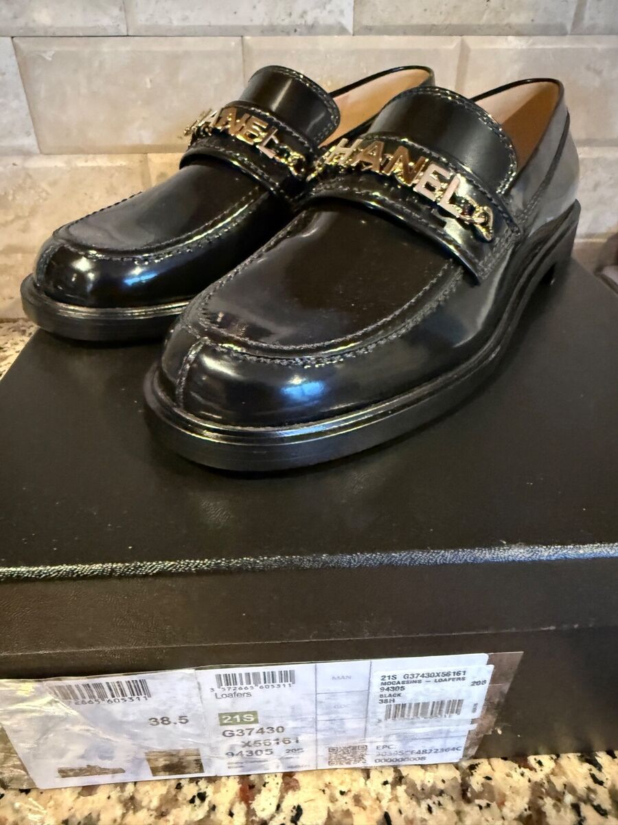 CHANEL 21S NEW TAGS CLASSIC BLACK LEATHER GOLD CC CHAIN CHANEL 21S NEW TAGS CLASSIC BLACK LEATHER GOLD CC CHAIN