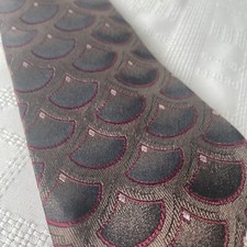 Mario Valentino Mens Brown Red Necktie Silk Tie All Italian Silk Made In USA