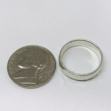 3.2g 925 STERLING SILVER BAND CLASSIC HAMMERED FINISH MARKED SIZE 6 FINE JEWELRY