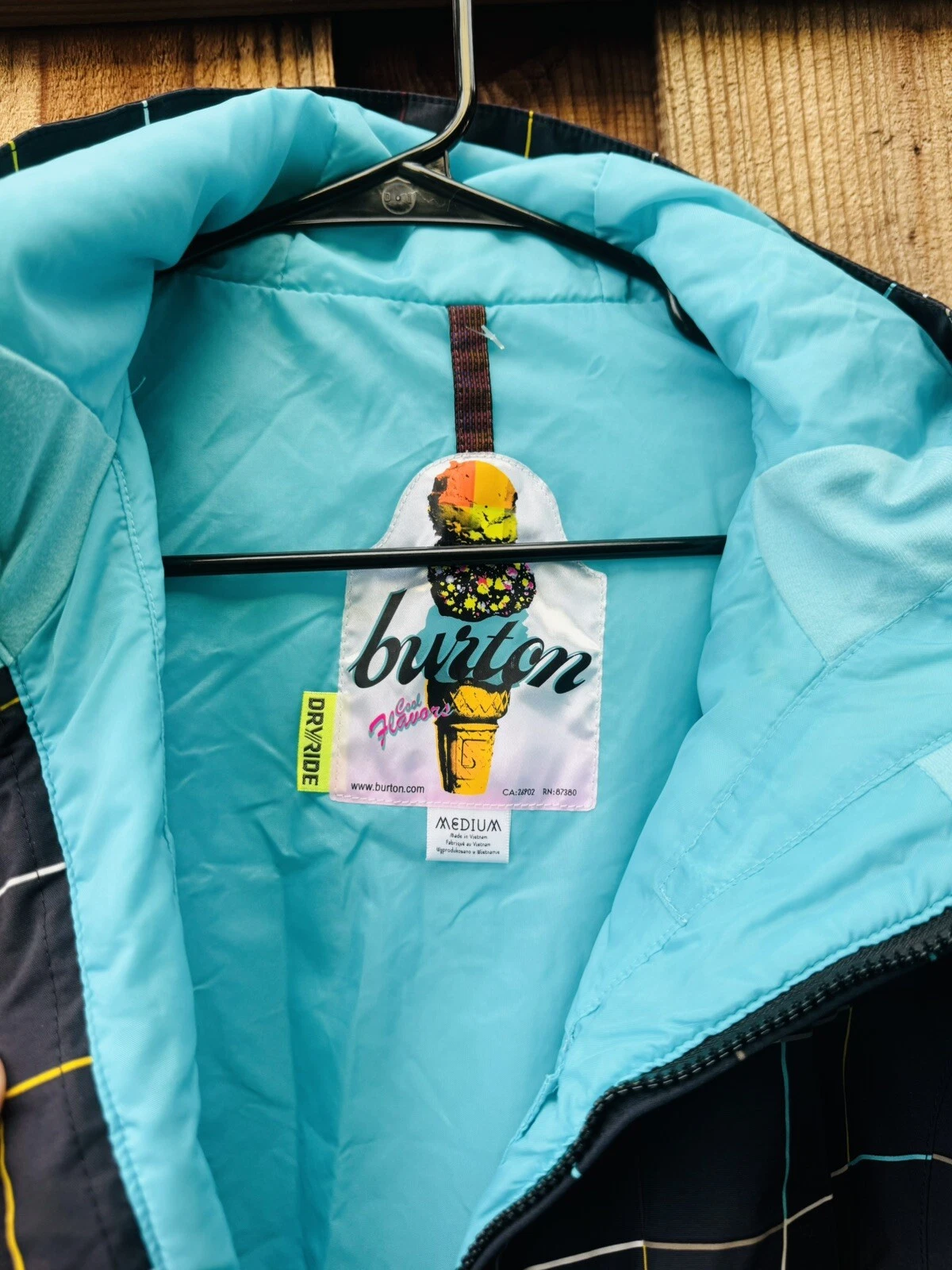 burton snowboard dryride pin stripe jacket