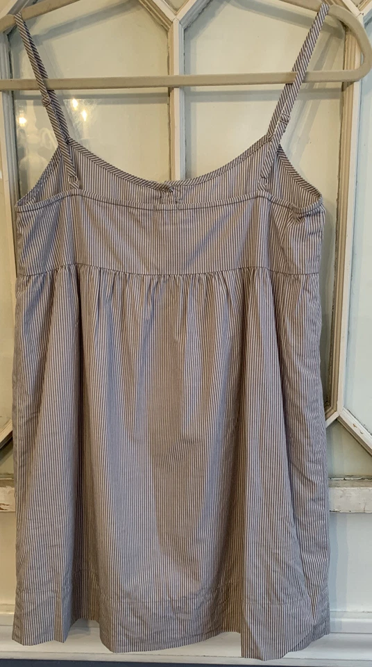 Túnica XS J.Crew para mujer con correa de espagueti gris blanco a rayas 100 % algodón fluida Foto 4 de 4