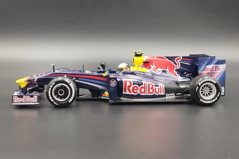 1:18 F1 Red Bull Racing Renault RB5 S Vettel Winner Chinese GP 2009 Minichamps - Immagine 2 di 4